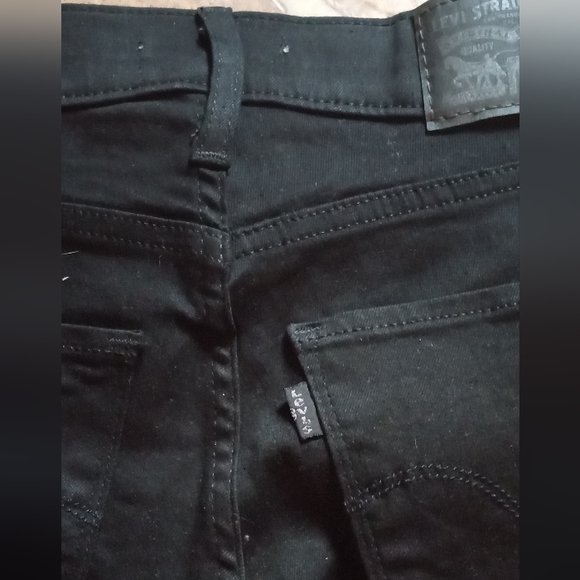 NWOT Levis724 Black Jeans - Picture 5 of 9